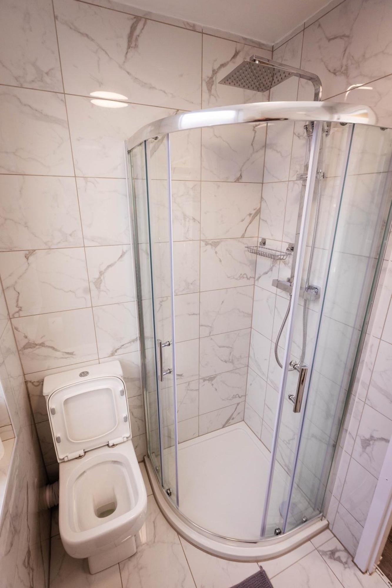 Two Bedroom Luxury Rb Stalybridge